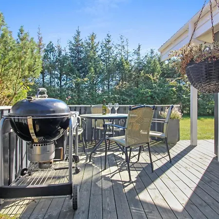 Holiday home Aniki - 1-4km From The Sea In Nw Jutland By Interhome *