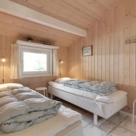 Aniki - 1-4km From The Sea In Nw Jutland By Interhome