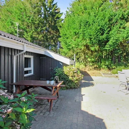 Aniki - 1-4km From The Sea In Nw Jutland By Interhome * Lokken