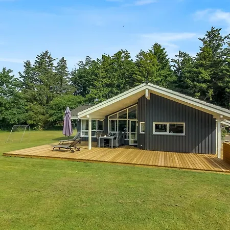 Aniki - 1-4km From The Sea In Nw Jutland By Interhome *
