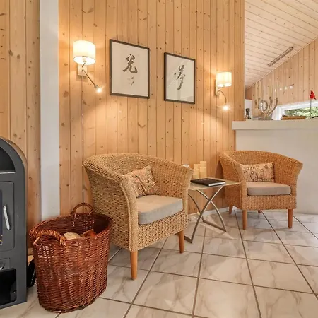 Aniki - 1-4km From The Sea By Interhome *