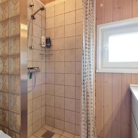 Vakantiehuis Aniki - 1-4km From The Sea By Interhome
